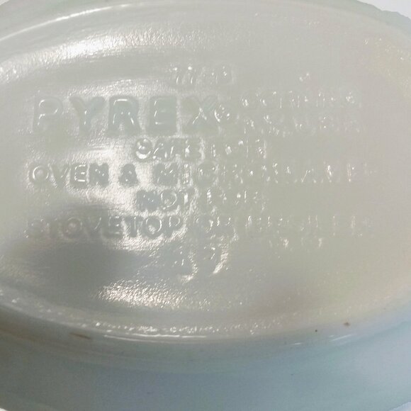 Vintage Pyrex "OLD TOWN BLUE" Onion Gravy Boat-No Underplate-77-B - Picture 8 of 9
